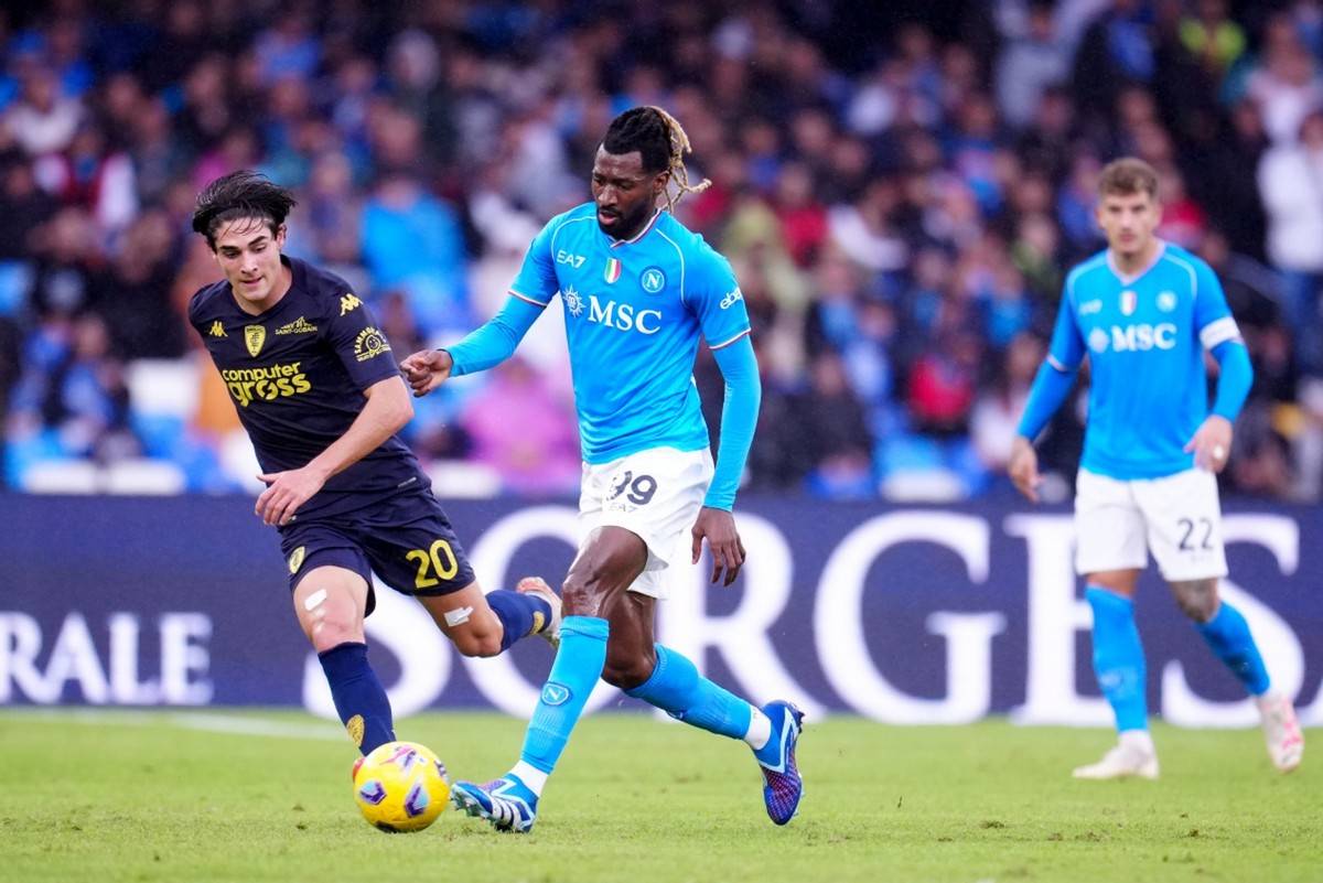 开云下载-罗马客场逼平克罗托内，争取下一场胜利的简单介绍