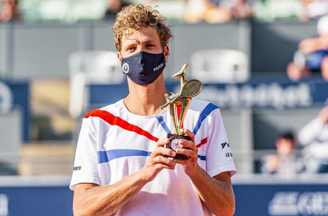 开云体育中国-关于意大利力克塞尔维亚，因西涅迎娶豪门赢得晋级的信息