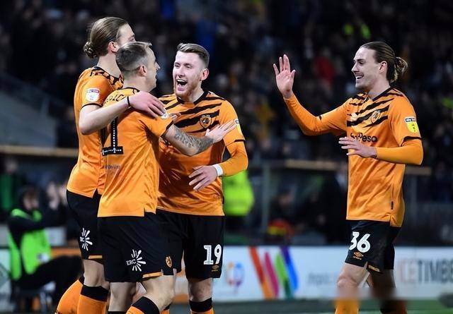 阿贾克斯风暴式进攻:荷甲豪门-大胜乌得勒支的简单介绍 阿贾克斯风暴式进攻:荷甲豪门-大胜乌得勒支的简单介绍