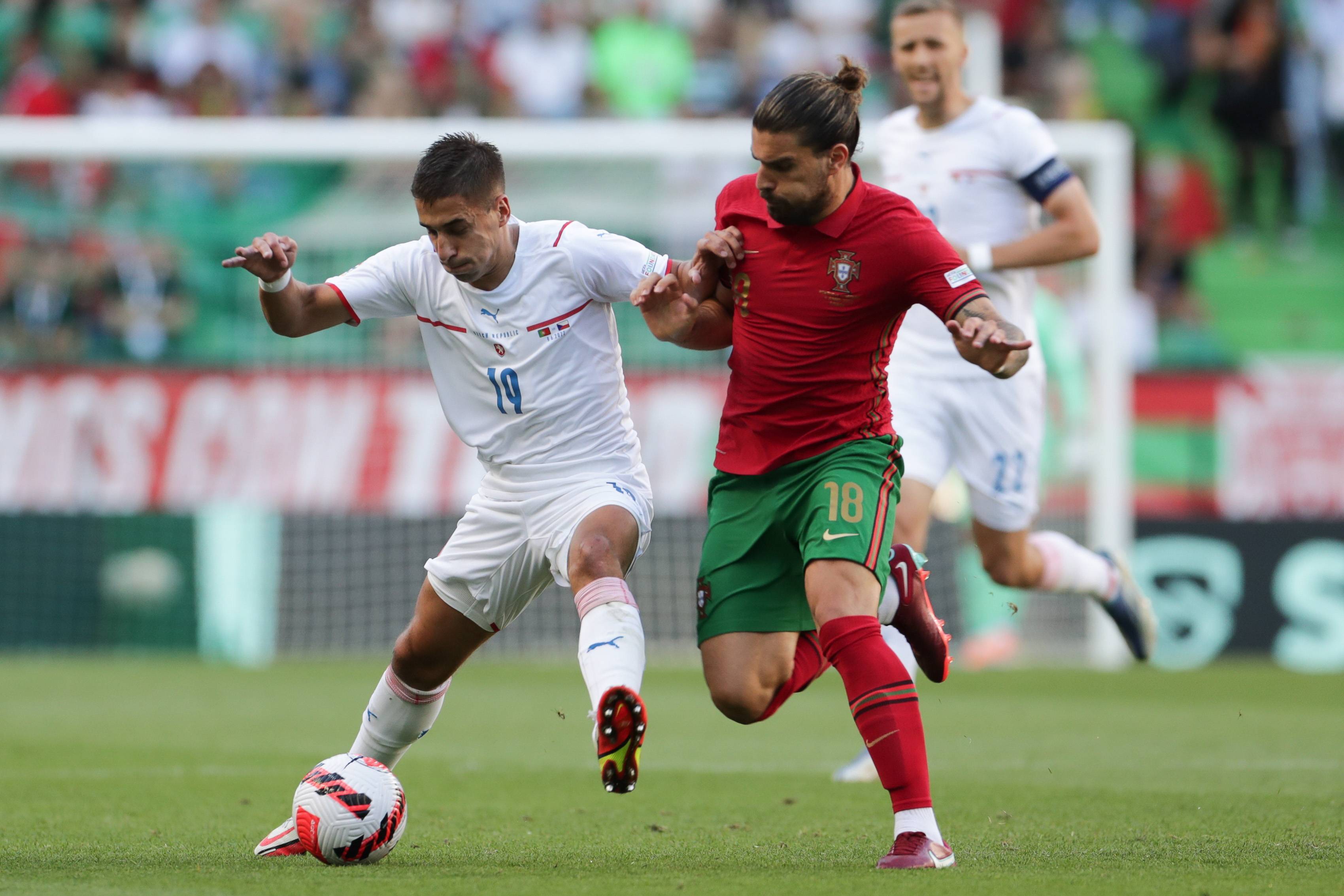 开云官网-捷克击败丹麦，晋级半决赛