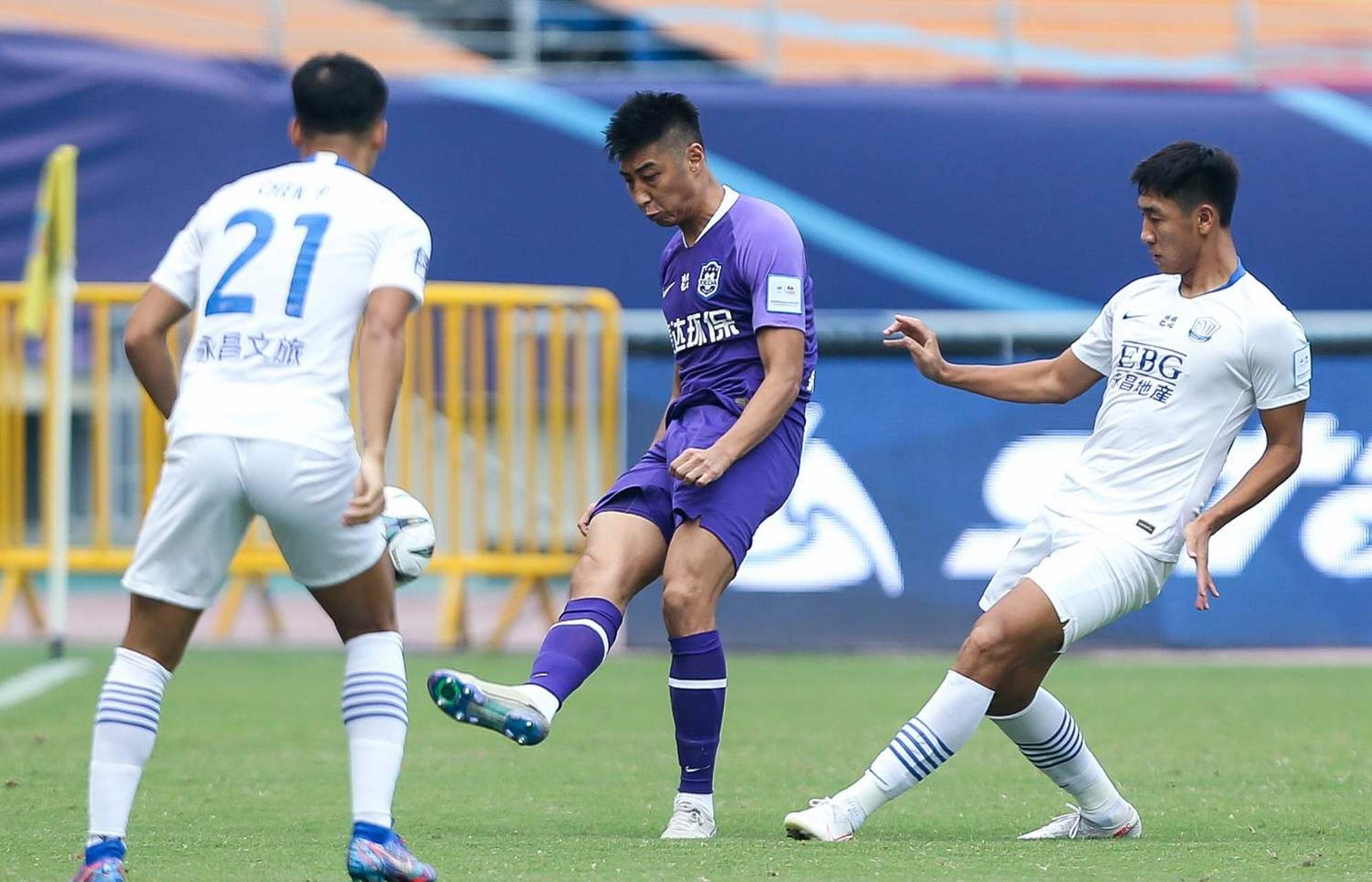 关于天津泰达遭遇连败,保级形势严峻的信息 关于天津泰达遭遇连败,保级形势严峻的信息