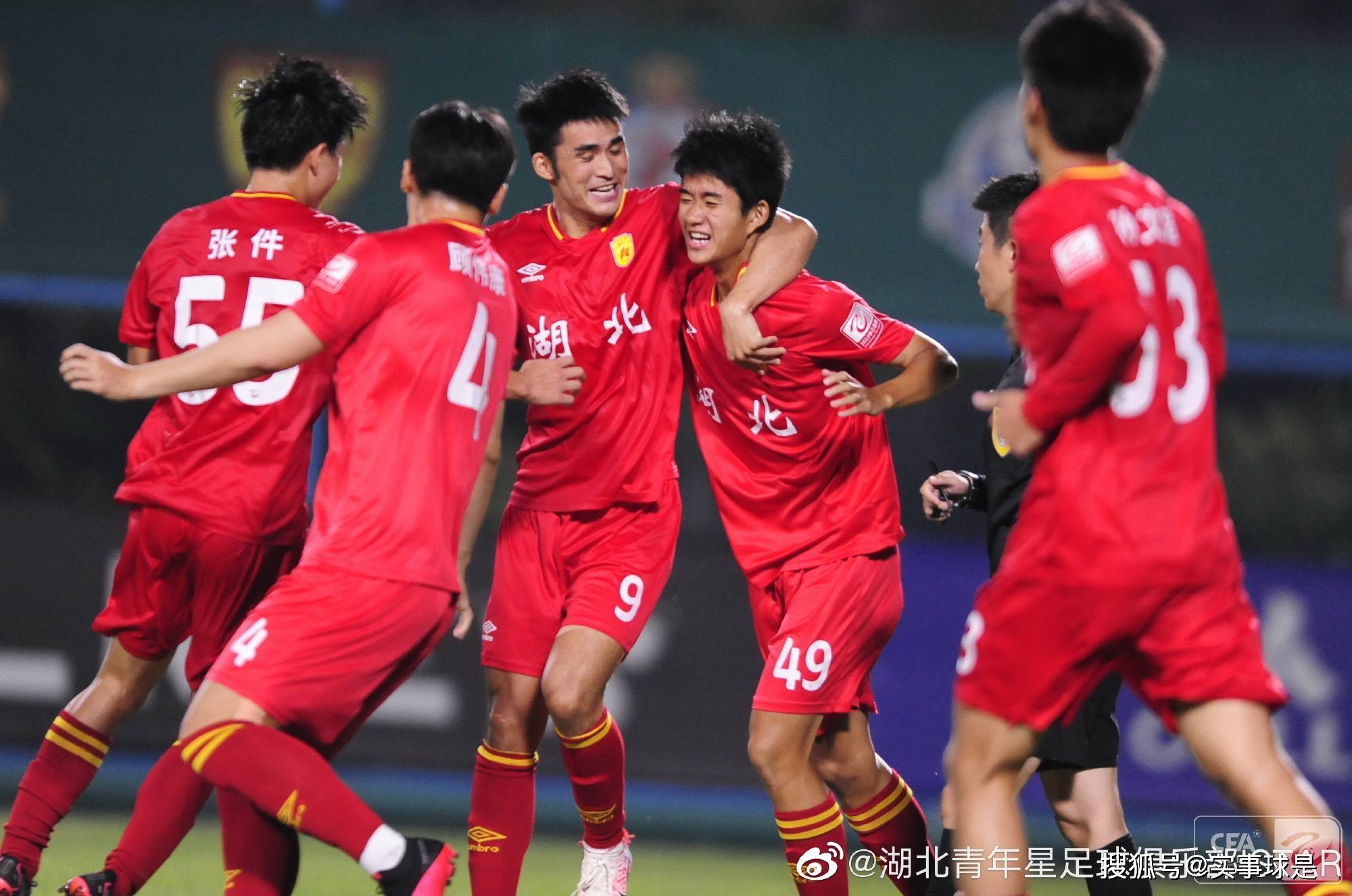 关于湖南湘涛客场惨败，保级形势岌岌可危的信息