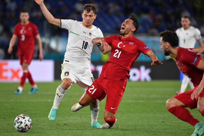 开云官网-包含冰岛足球队备战欧洲比赛，迎接挑战的词条