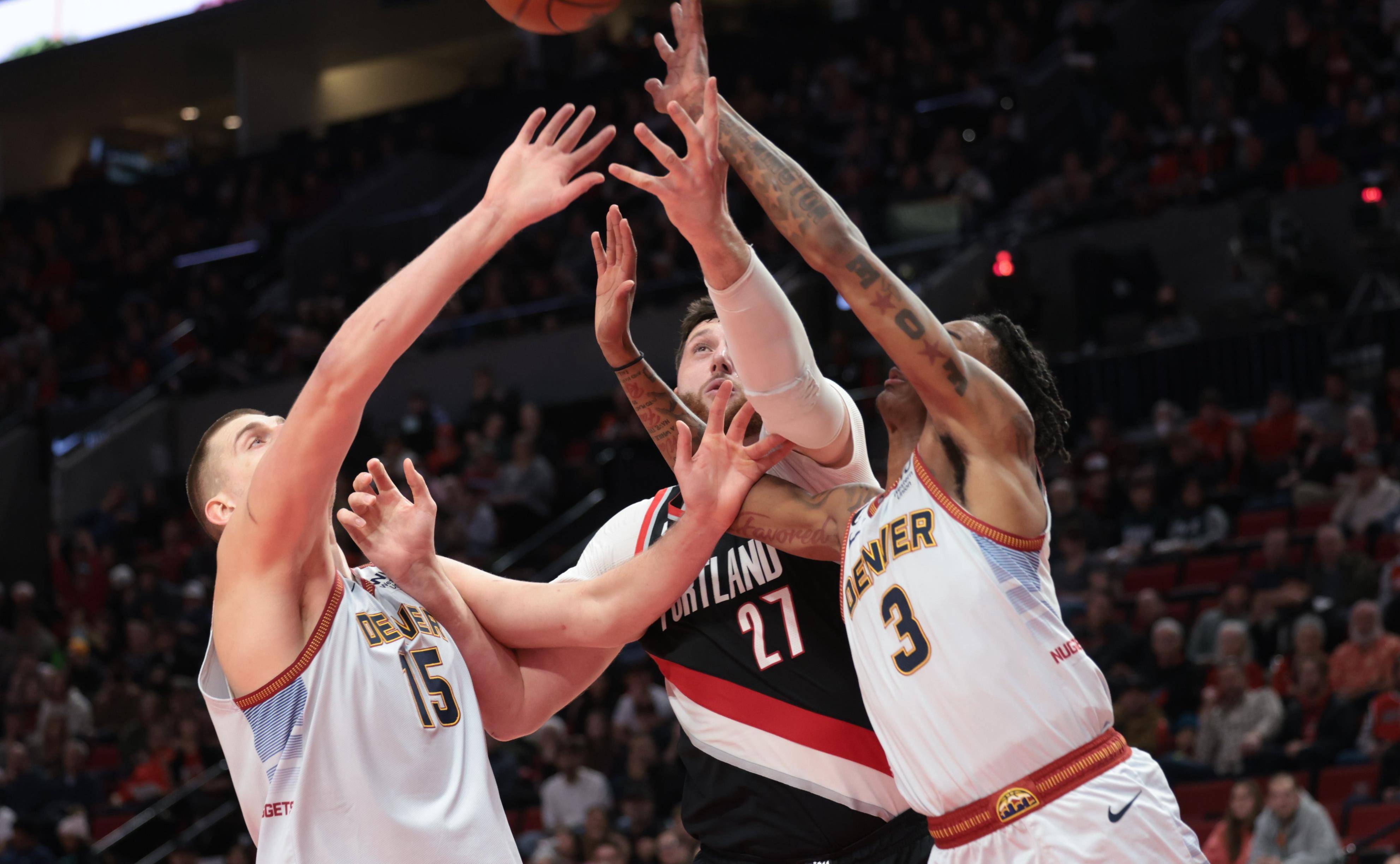 利拉德分绝杀照顾老鹰，开拓者胜的简单介绍