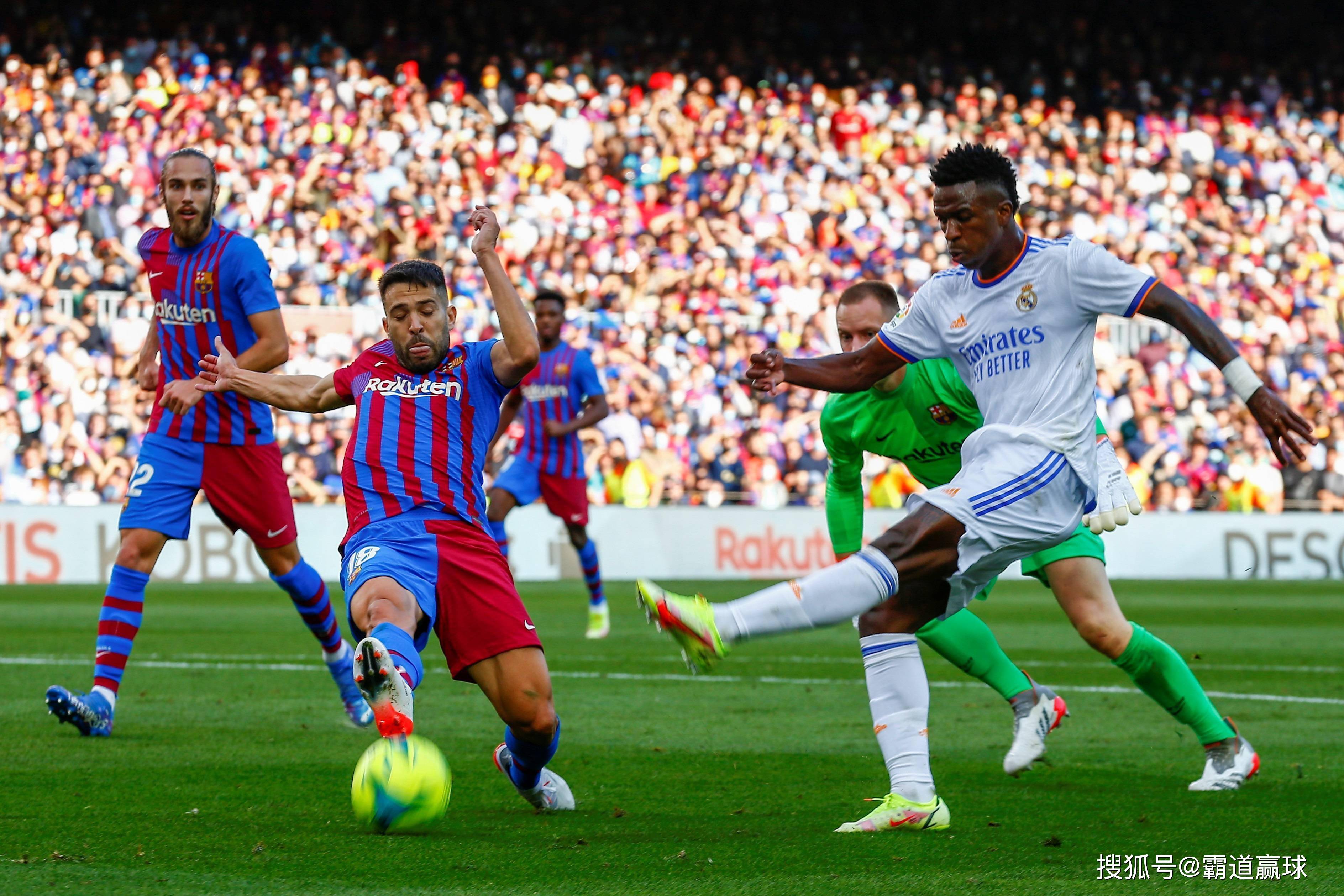 开云体育下载-巴塞罗那前锋合练完毕，备战下一场比赛