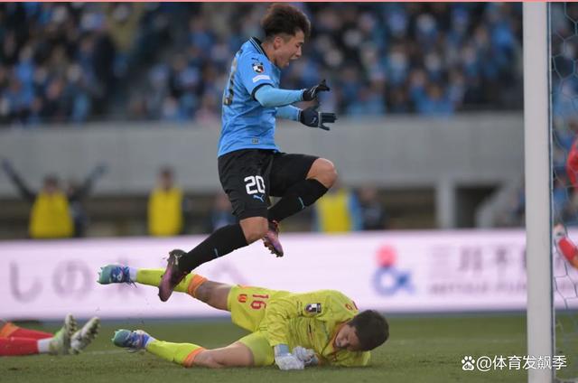 开云体育app-川崎前锋主帅频繁调整，改变战术！