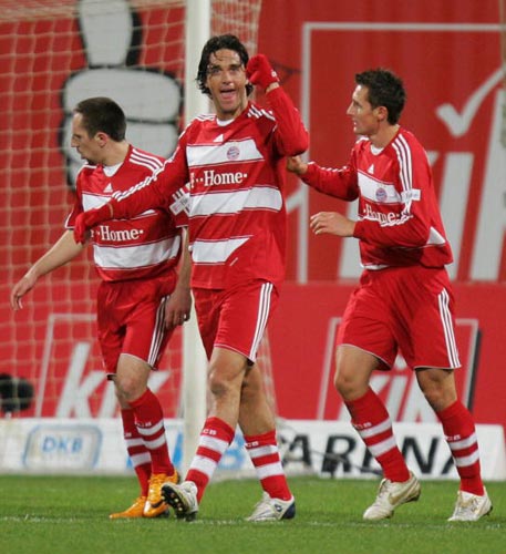 开云体育官方网站-罗斯托克击败对手，实现客场奇迹的简单介绍