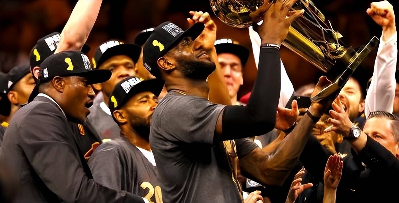 开云体育在线-湖人队连胜热火，夺得NBA总决赛冠军