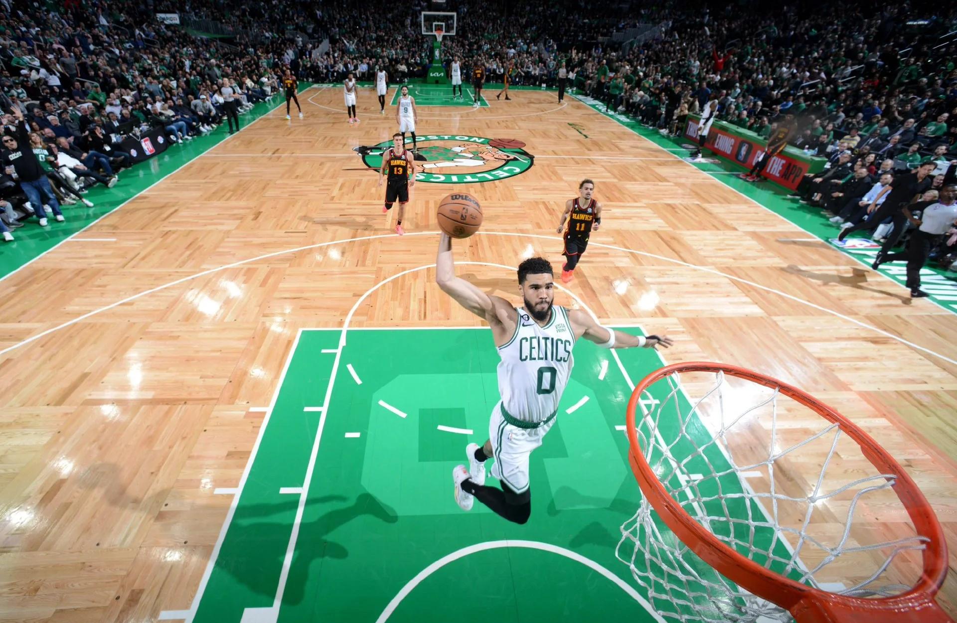 包含老鹰大胜马刺,特雷杨疯狂轰炸的词条 包含老鹰大胜马刺,特雷杨疯狂轰炸的词条