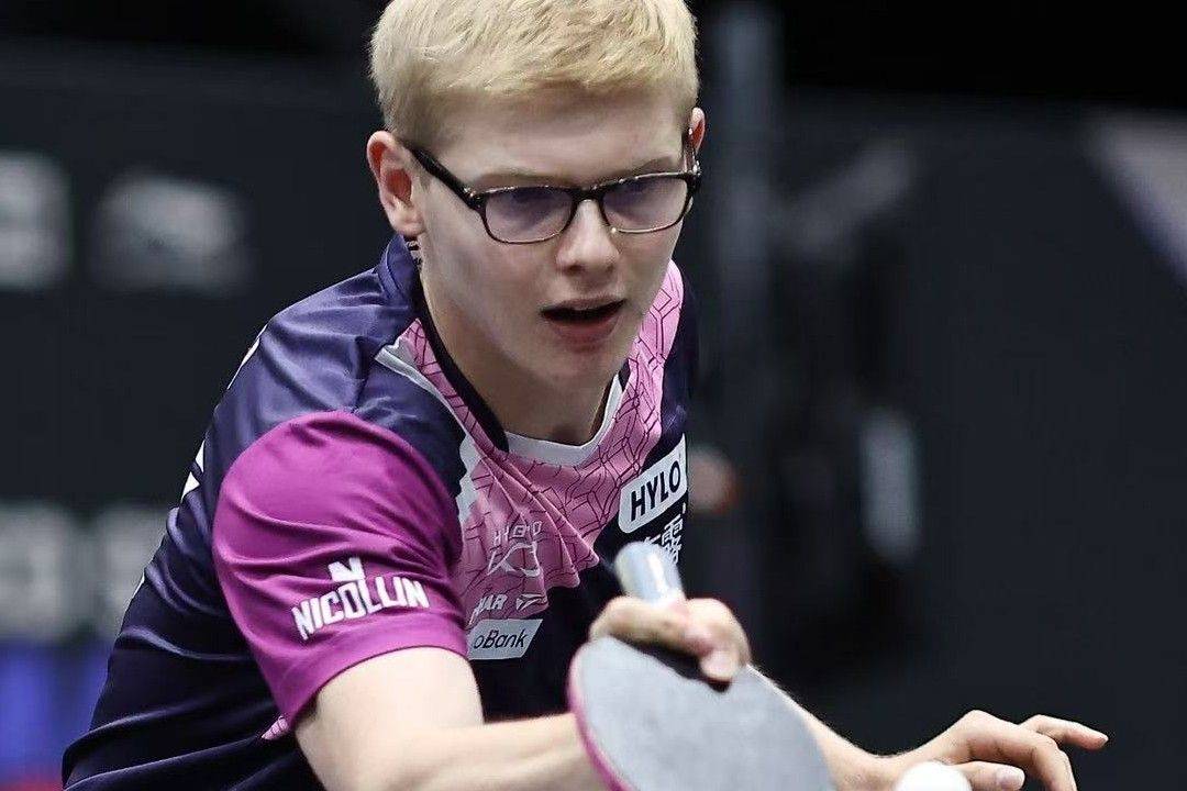 开云体育中国-法国新秀崭露头角，展现出色表现