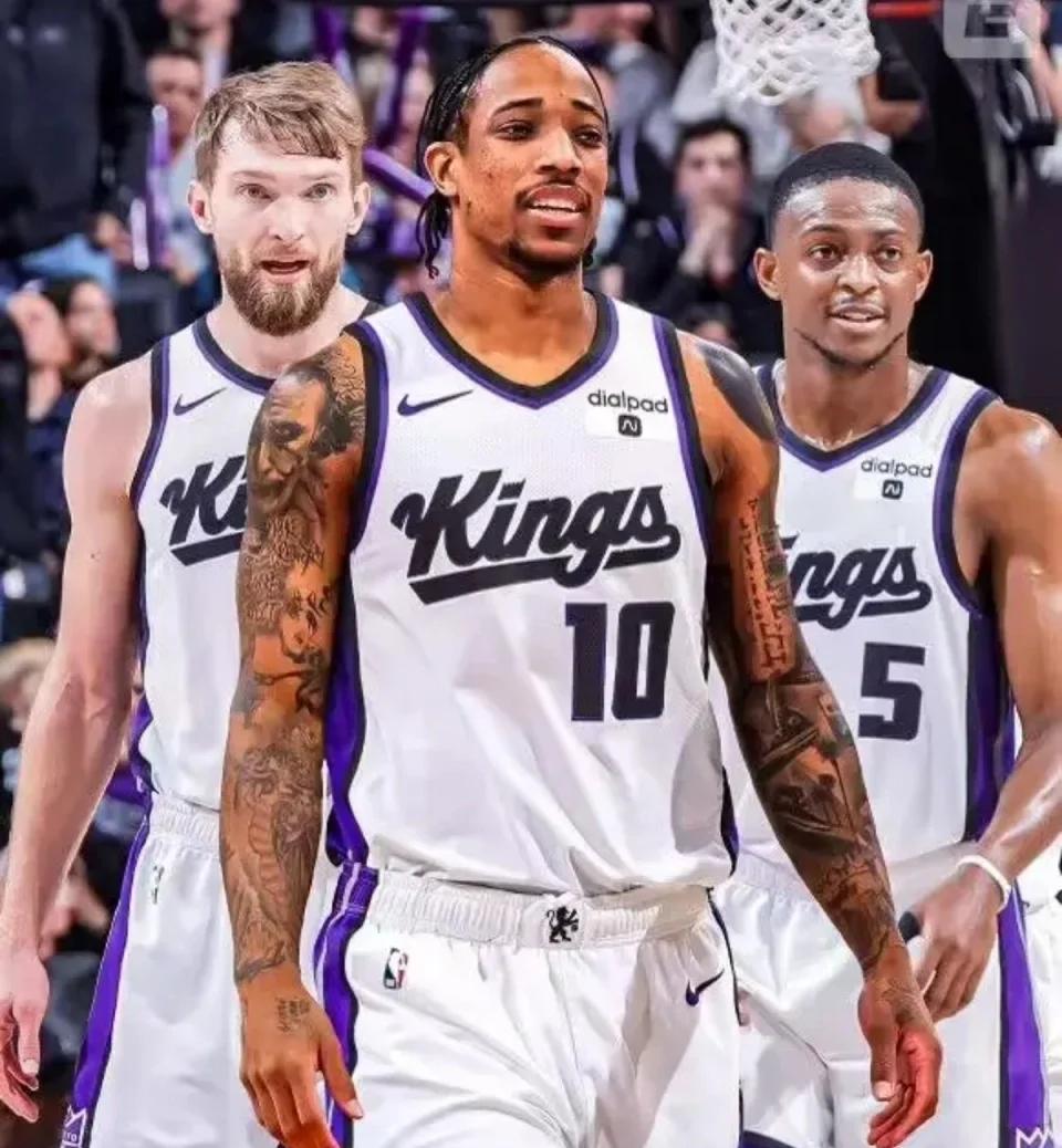 马刺击败雄鹿,德罗赞率队取胜 马刺击败雄鹿,德罗赞率队取胜