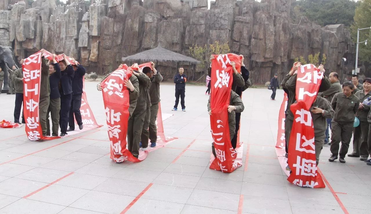 关于济南队在比赛中以坚韧不拔的精神赢得比赛的信息 关于济南队在比赛中以坚韧不拔的精神赢得比赛的信息