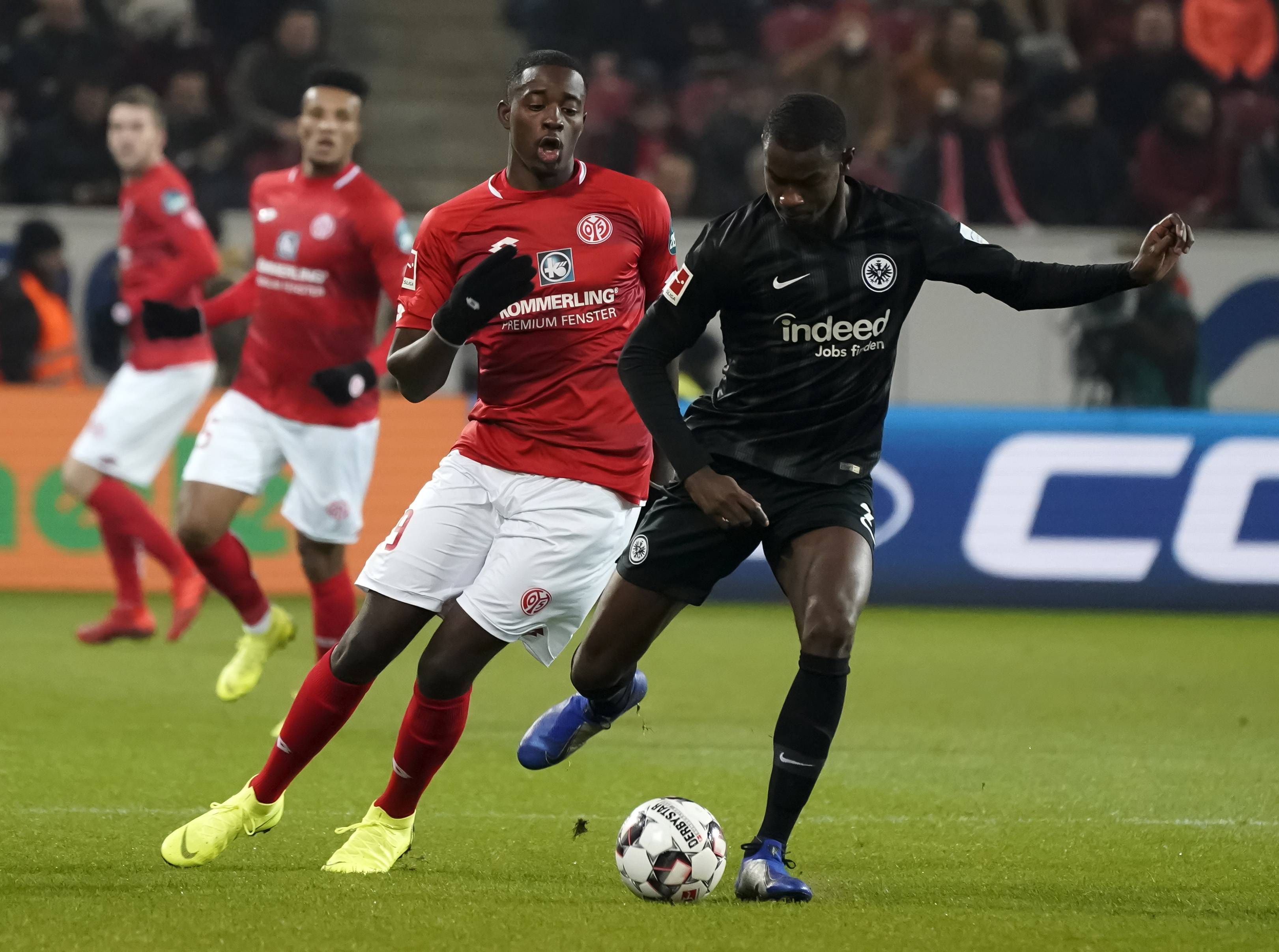 阿根廷在欧冠中爆冷拜仁,官方公布名单的简单介绍 阿根廷在欧冠中爆冷拜仁,官方公布名单的简单介绍