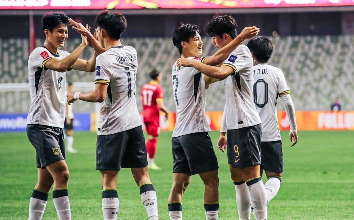 开云体育平台APP-震撼表现！一支队伍用实力征服球迷们的简单介绍