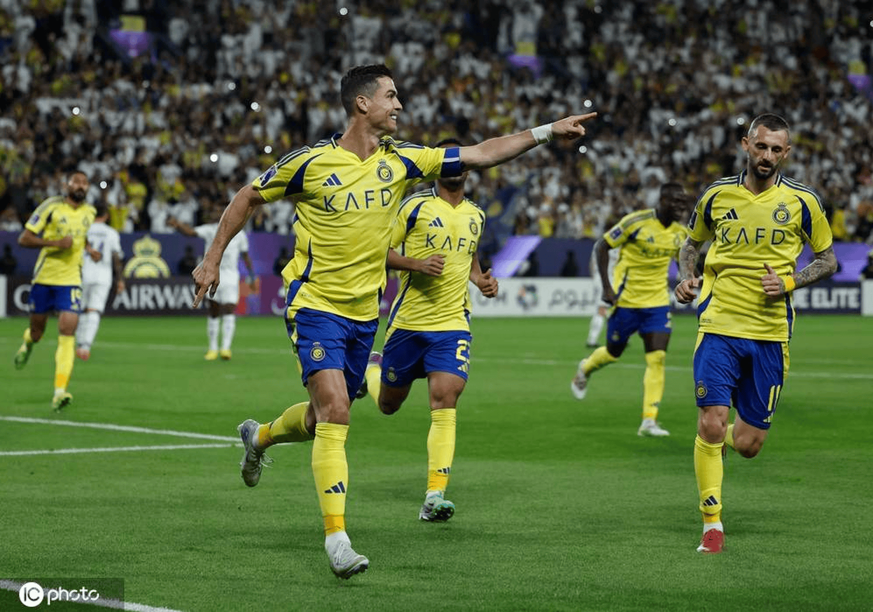 瓦伦西亚准备力战英超传统豪强，争夺胜利