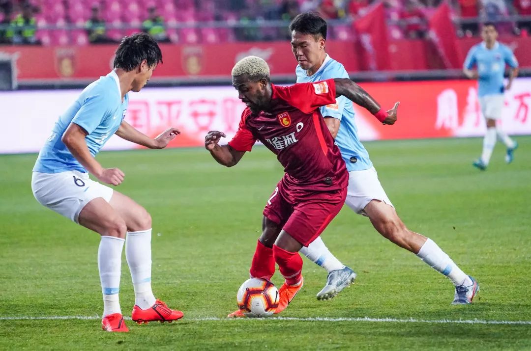 关于河北华夏幸福丢分不利,保级形势堪忧的信息 关于河北华夏幸福丢分不利,保级形势堪忧的信息