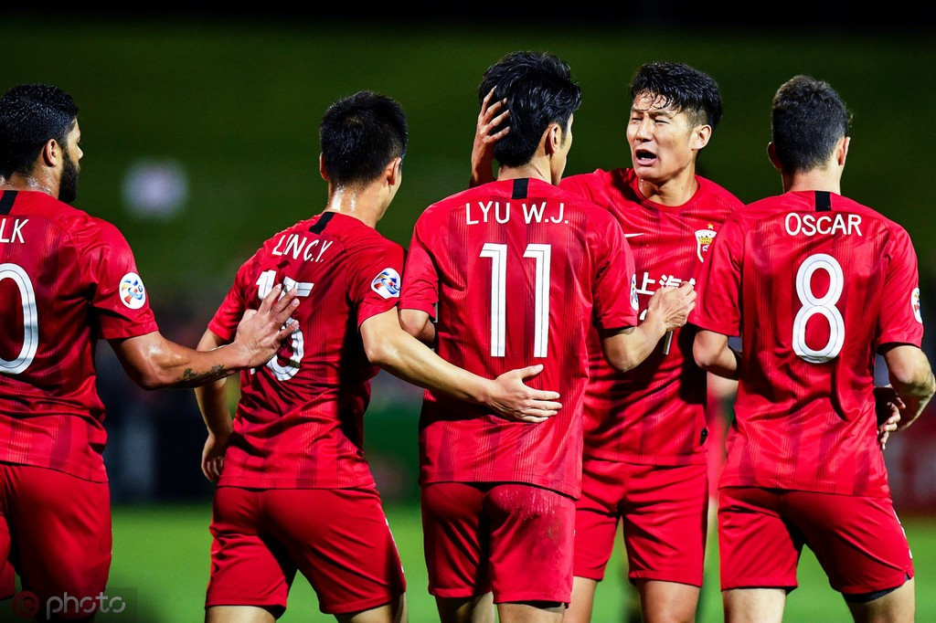 上海上港客场大胜澳洲劲旅，晋级压力减轻！的简单介绍