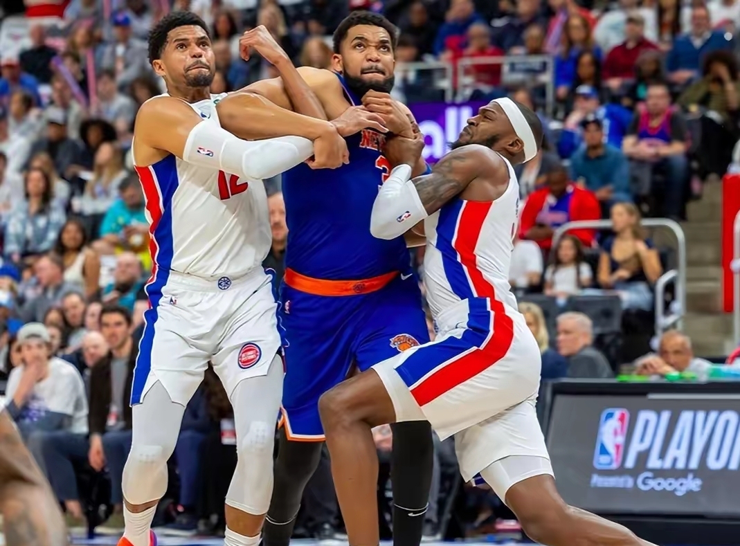 开云下载-爵士不敌尼克斯遭遇季后赛首败