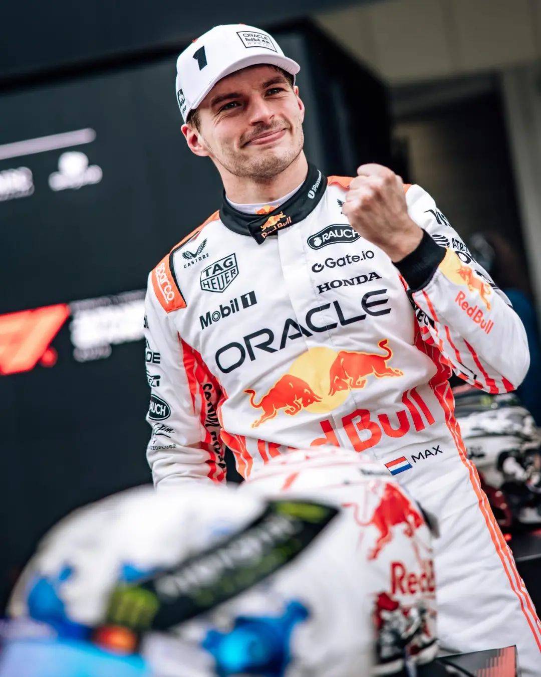 包含阿斯顿马丁翻盘雷诺车队,维斯塔潘刷新纪录的词条 包含阿斯顿马丁翻盘雷诺车队,维斯塔潘刷新纪录的词条