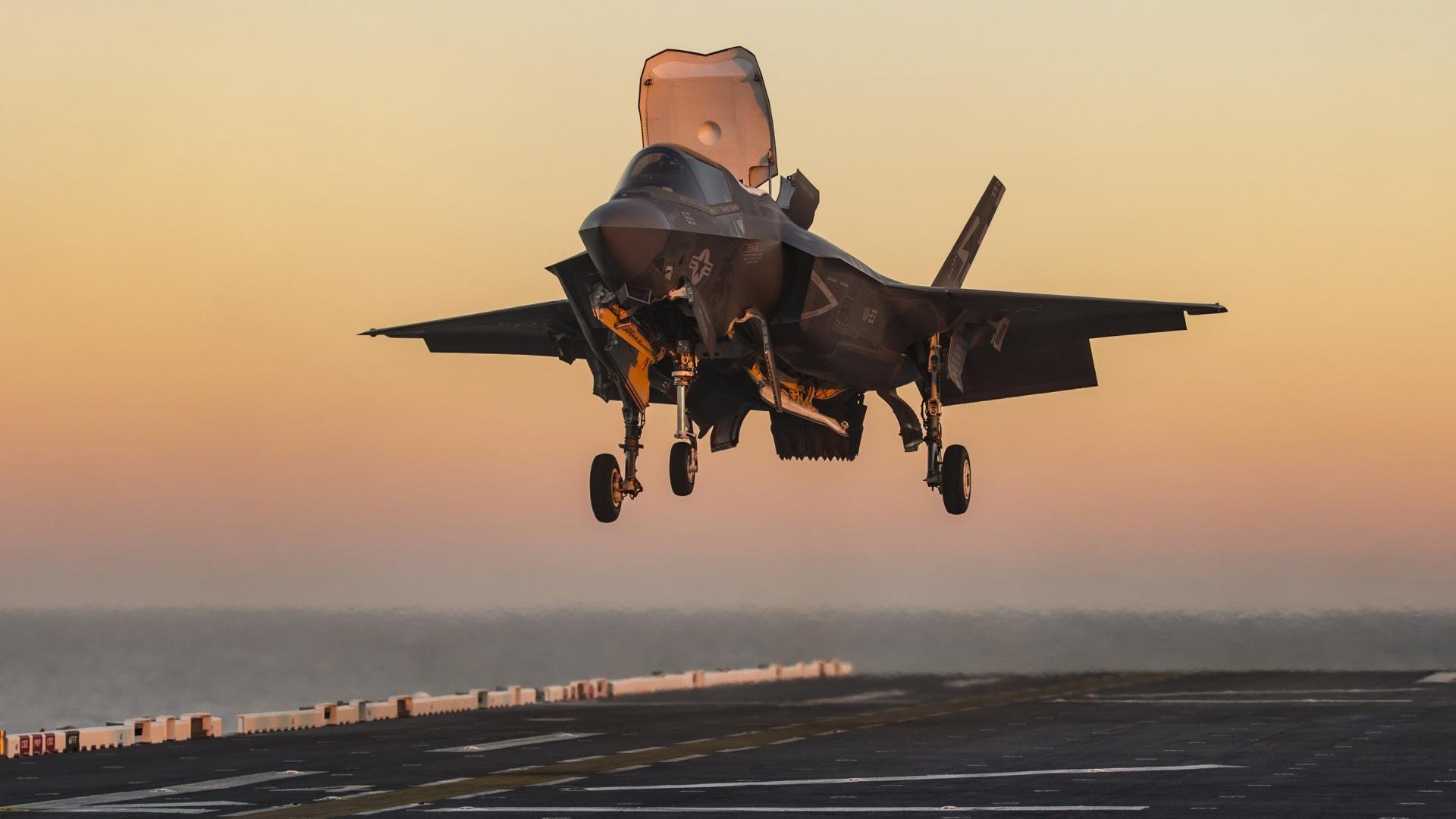 盾碎凤凰城,雄鹿全面压制太阳的年度焦点之战