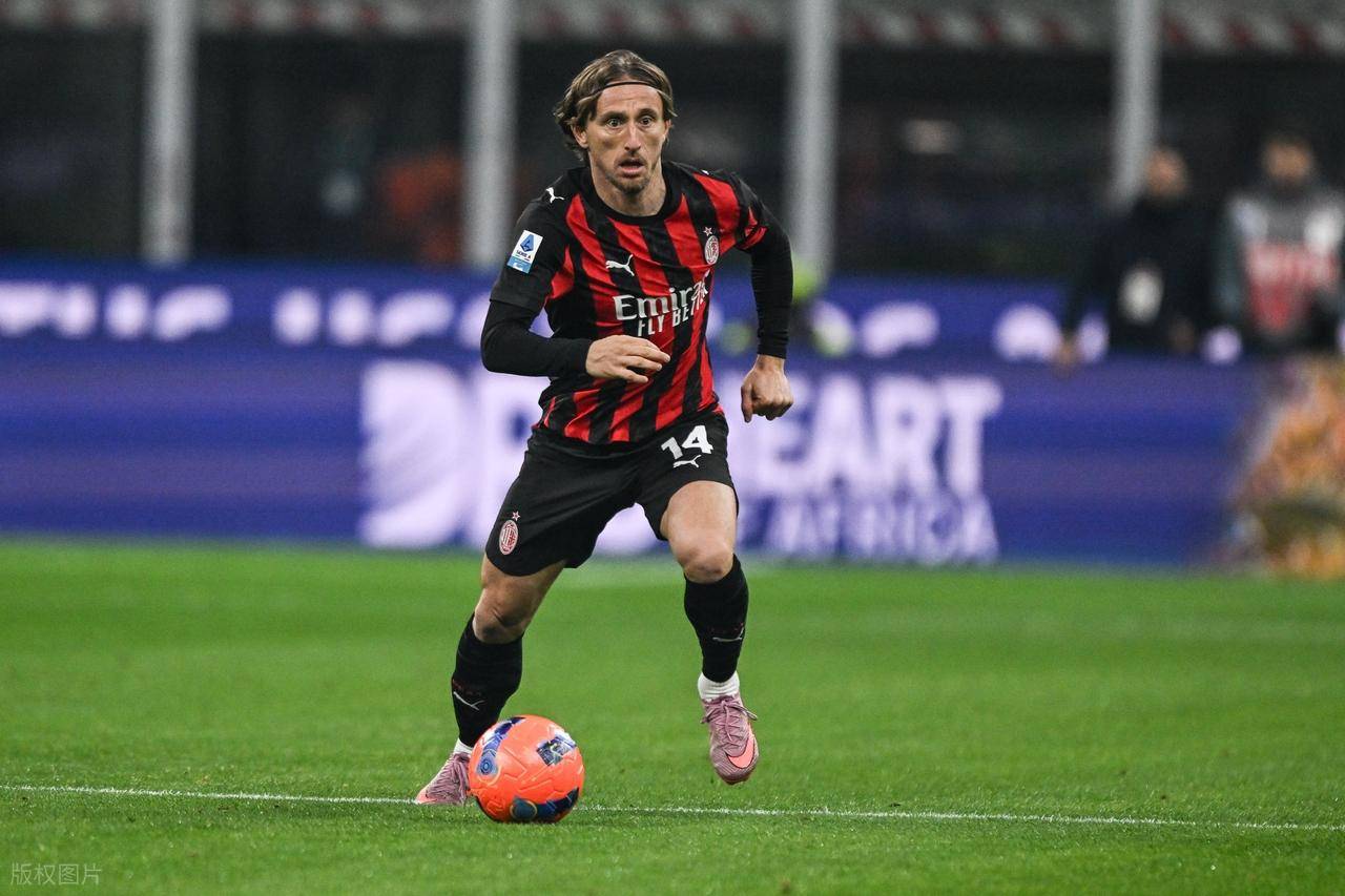 莱奥爆发,墨西哥关键战突围AC米兰 莱奥爆发,墨西哥关键战突围AC米兰