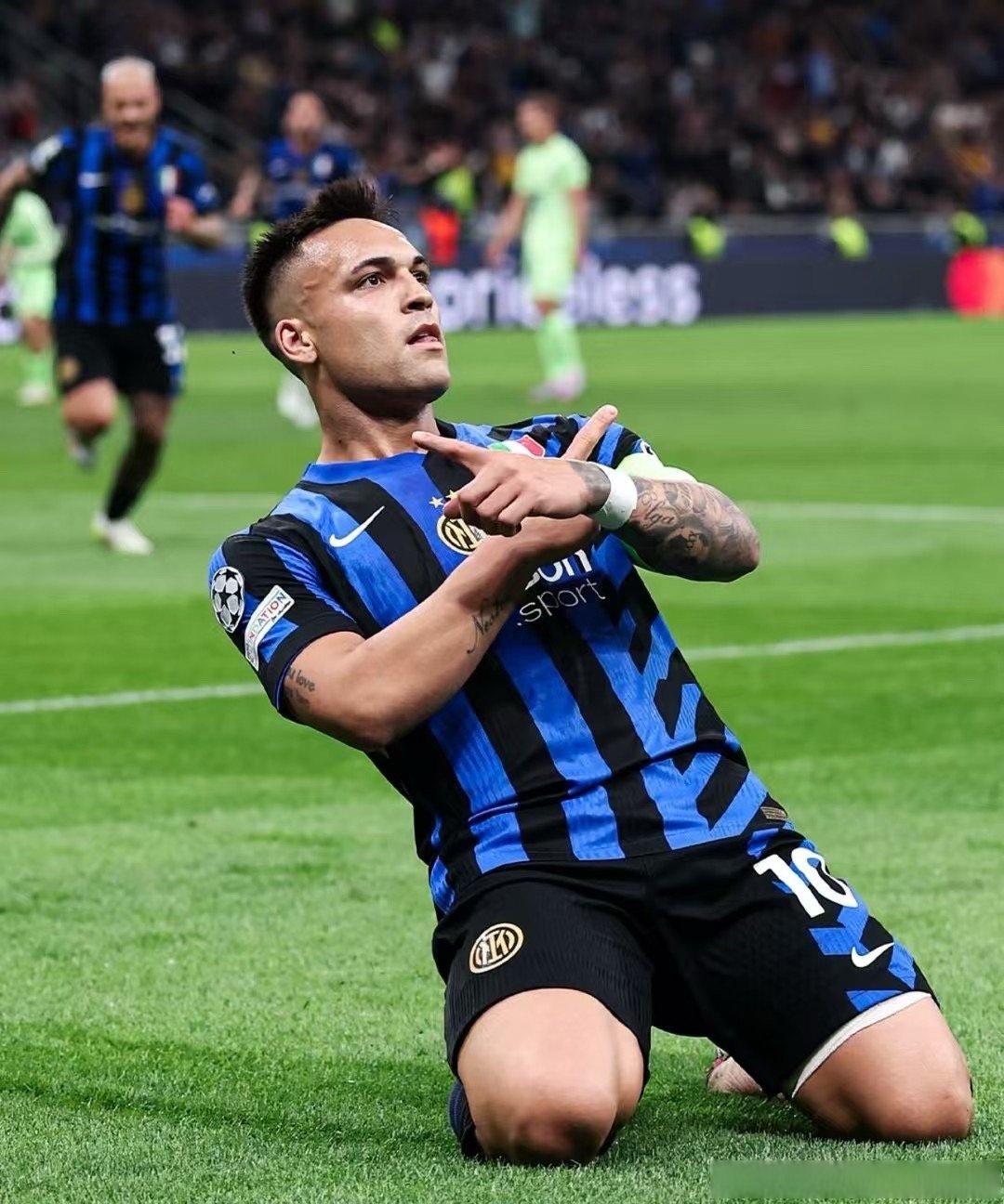 欧冠半决赛之夜，布克全场最佳无争议